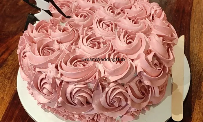 Omkar Cakes and Bakes